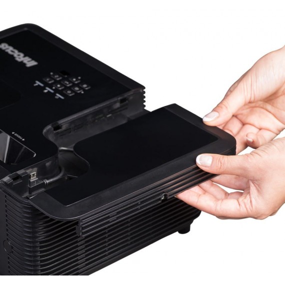 InFocus IN2134 XGA Projector