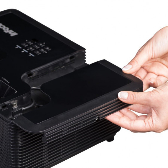 InFocus IN2136 WXGA Projector